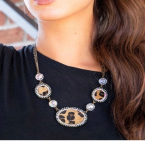 Plunder Jewelry - NEW PLUNDER JAYLEE NECKLACE. RETIRED.